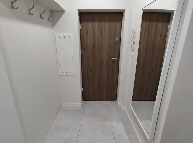 Apartament Chelmska 24 *