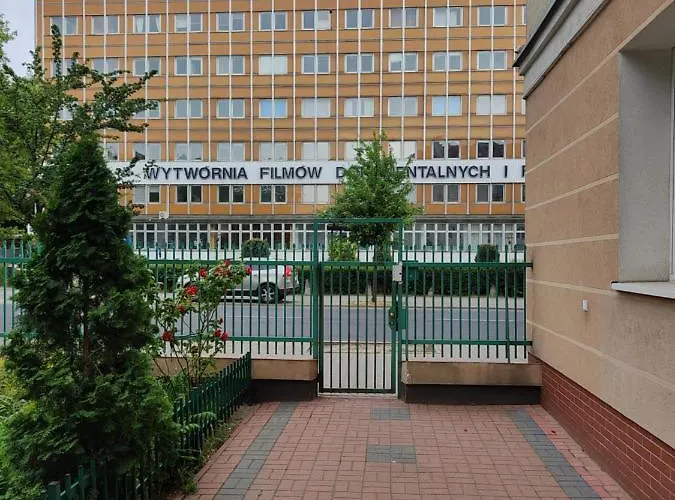 Apartament Chelmska 24 *