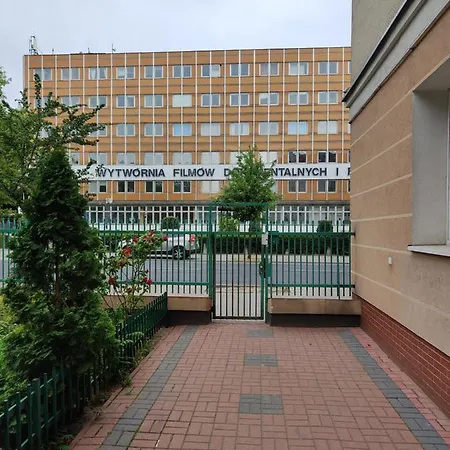 Apartament Chelmska 24 *